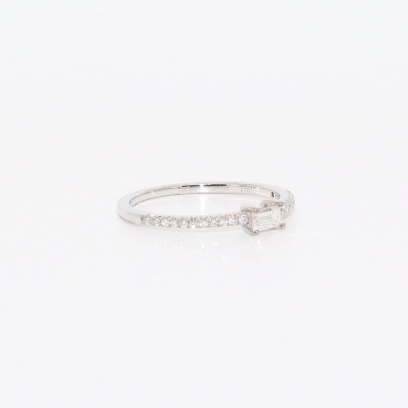 SOLITARIO PRINCESA CON DIAMANTES