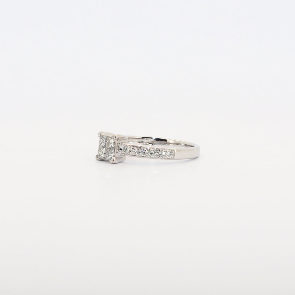 SOLITARIO ORO BLANCO CON DIAMANTES