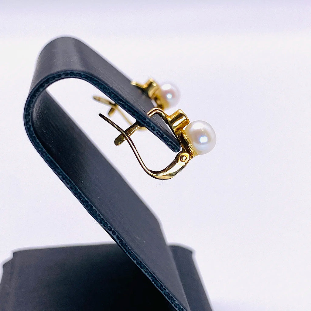 CONJUNTO ANILLO Y PENDIENTES CON PERLA