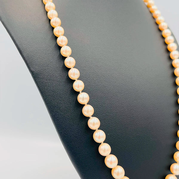 COLLAR DE PERLAS CON CIERRE DE ORO BLANCO
