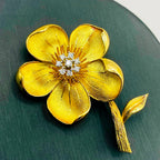 BROCHE FLOR CON BRILLANTES
