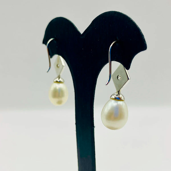 PENDIENTES ORO BLANCO CON PERLA Y BRILLANTE
