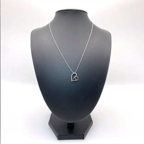 CADENA ORO BLANCO CON DIJE CORAZON CON DIAMANTES