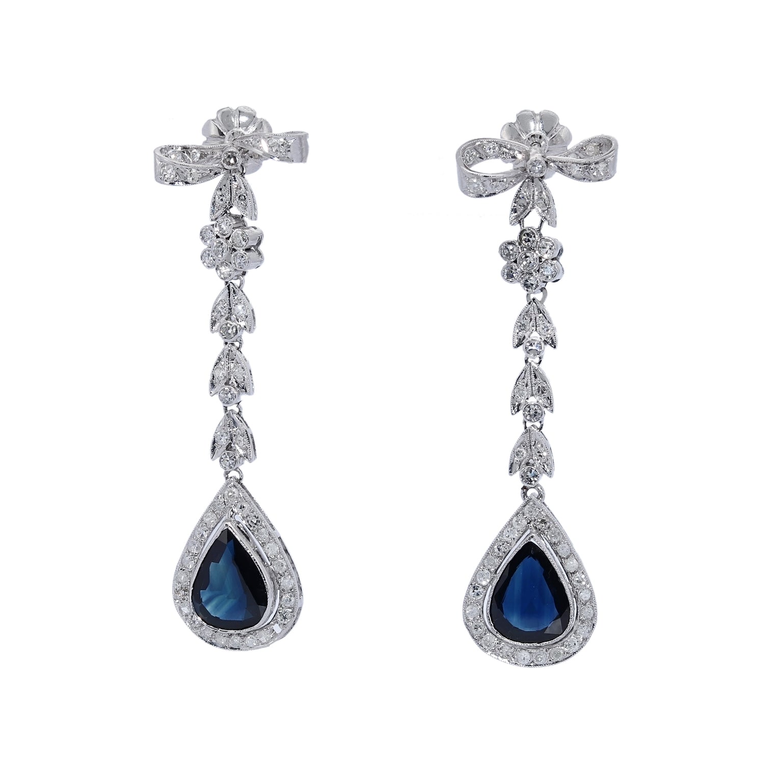 PENDIENTES LARGOS ORO BLANCO CON ZAFIROS Y DIAMANTES