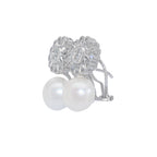 PENDIENTES FLOR DE ORO BLANCO CON DIAMANTES Y PERLAS