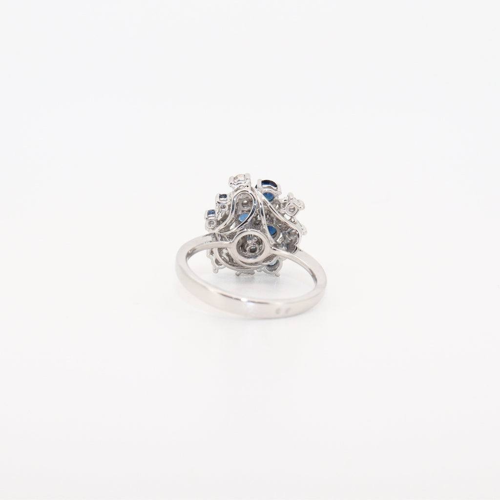 CONJUNTO SORTIJA Y PENDIENTES ORO BLANCO CON ZAFIROS Y BRILLANTES