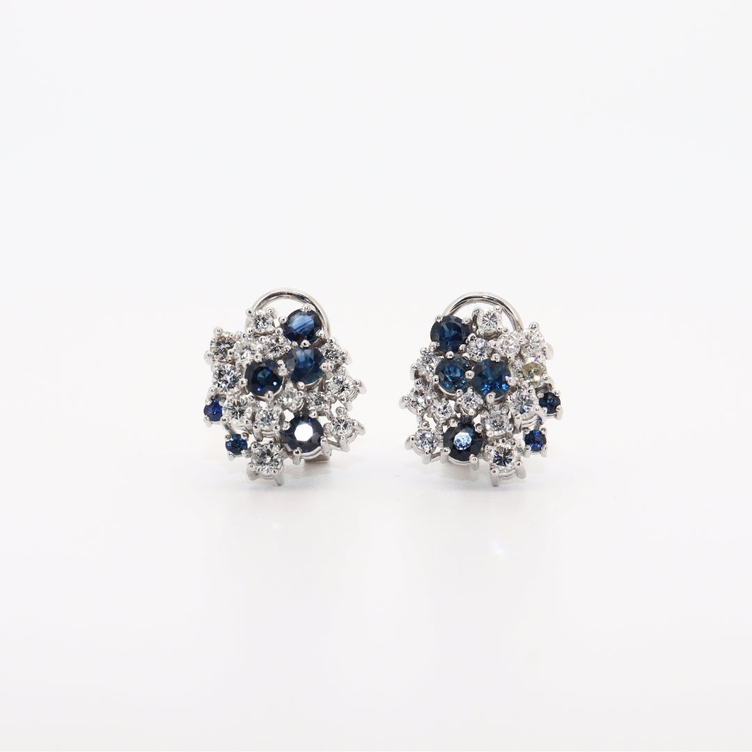 CONJUNTO SORTIJA Y PENDIENTES ORO BLANCO CON ZAFIROS Y BRILLANTES