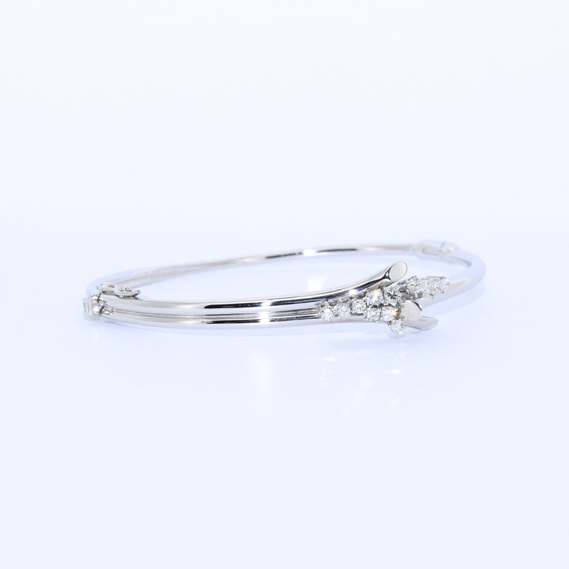 PULSERA RIGIDA ORO BLANCO Y BRILLANTES