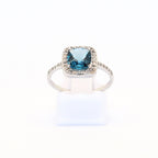SORTIJA TOPACIO Y DIAMANTES