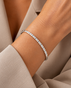 PULSERA RIGIDA ORO BLANCO CON CIRCONITAS