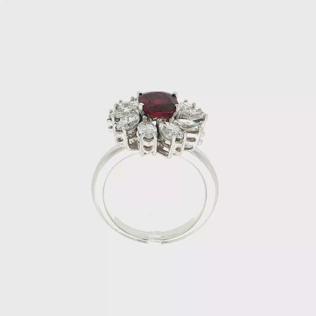 SORTIJA ORO BLANCO RUBI Y MARQUISES