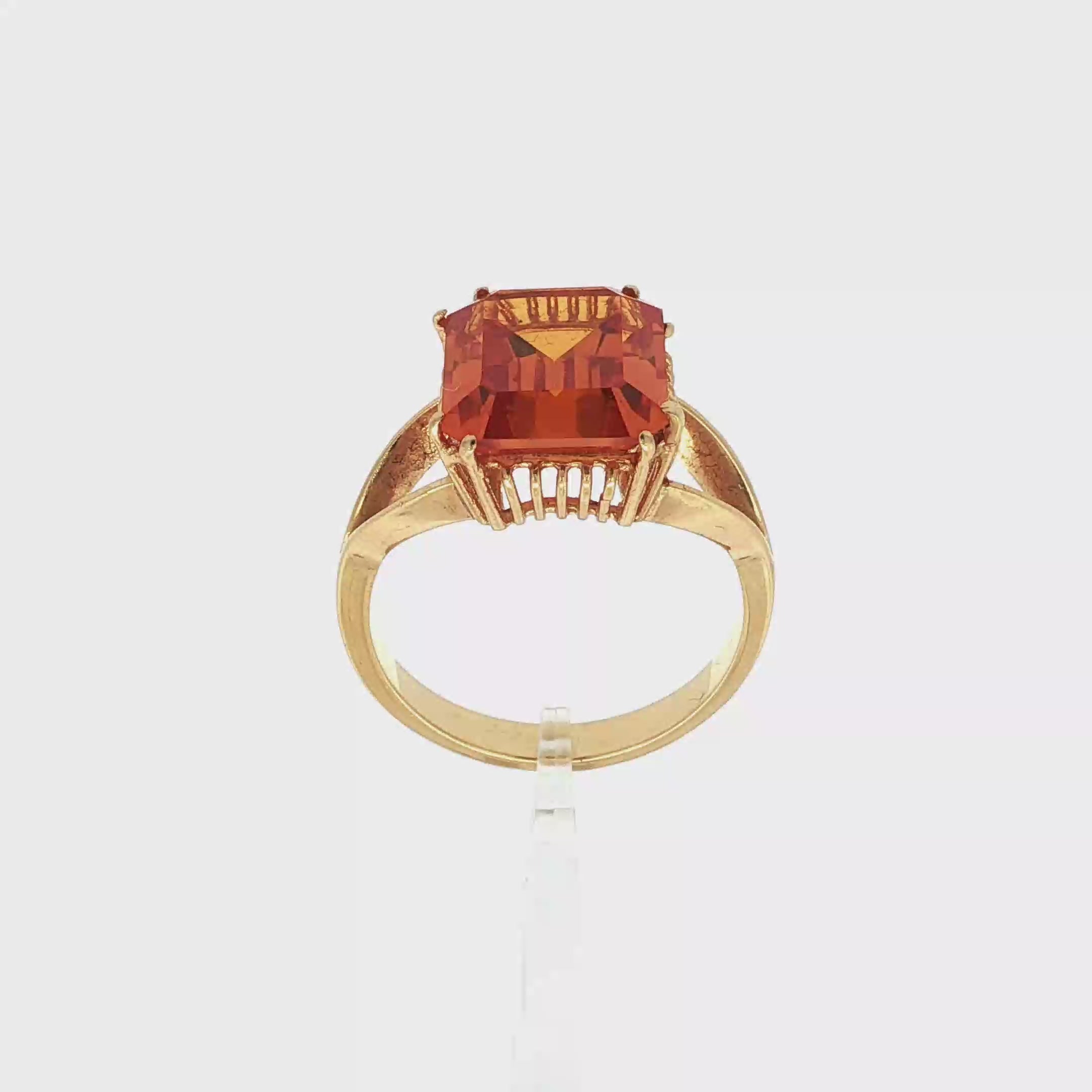 ANILLO CON PIEDRA AMBAR