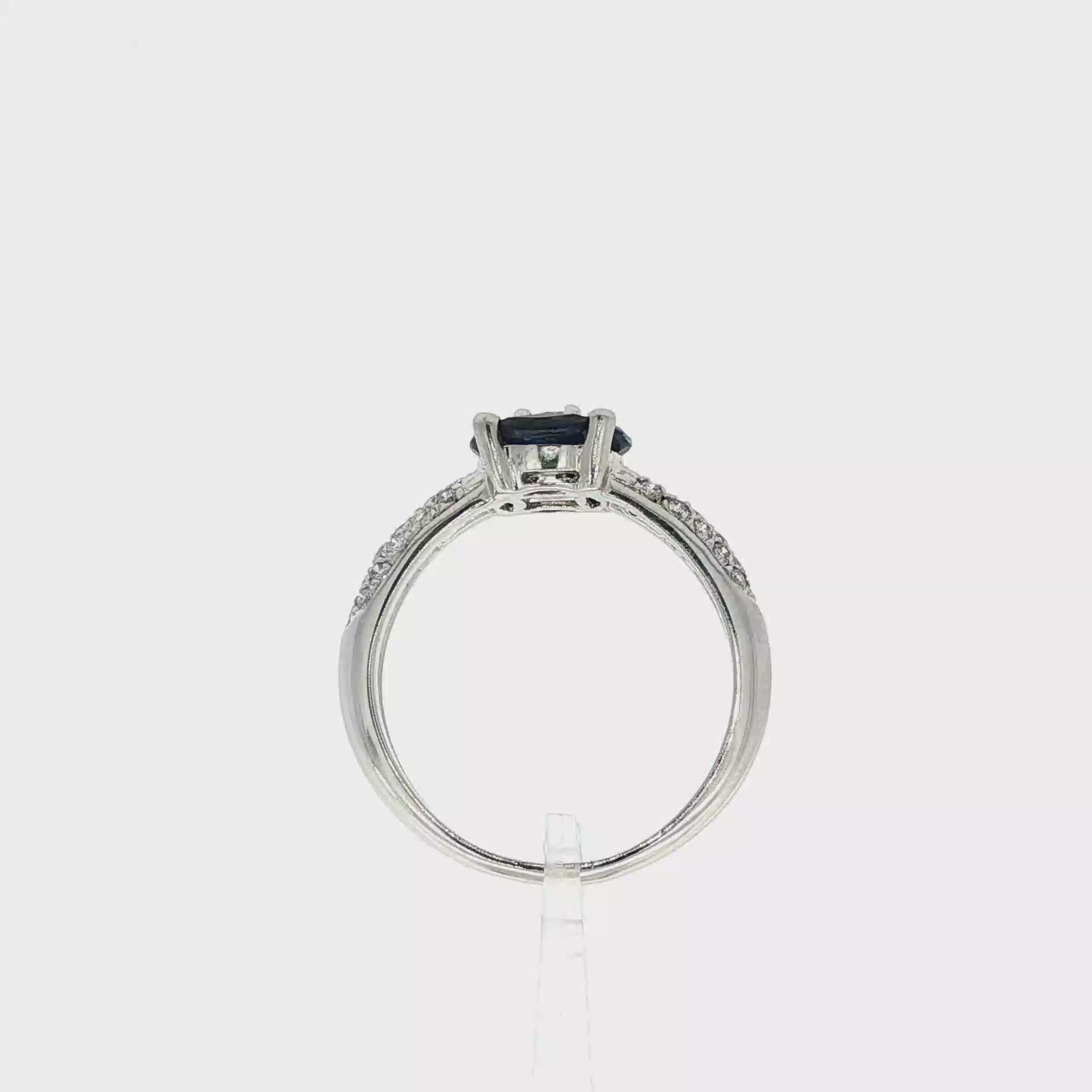 SORTIJA ORO BLANCO ZAFIROS MARQUISE Y BRILLANTES