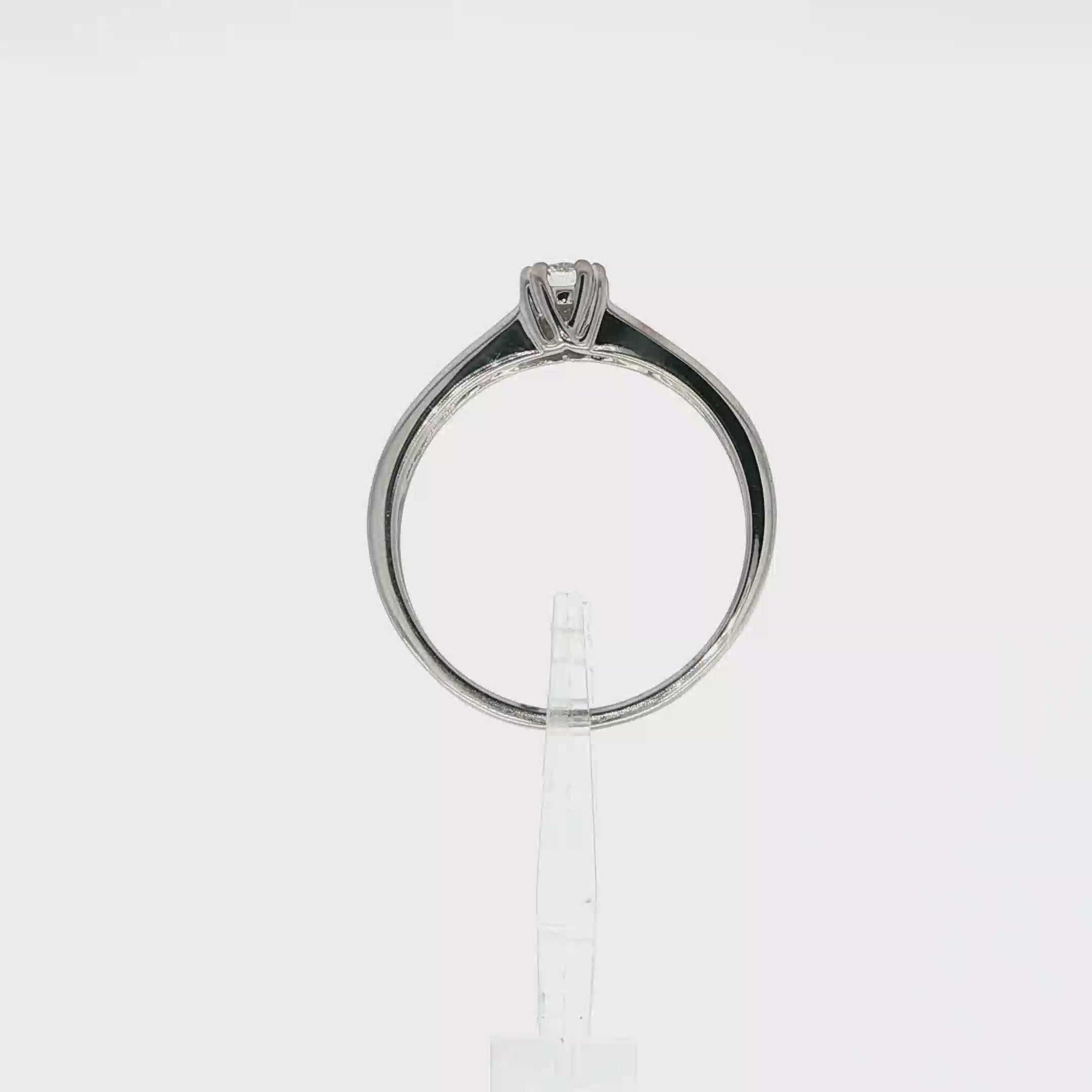 SOLITARIO CON DIAMANTES
