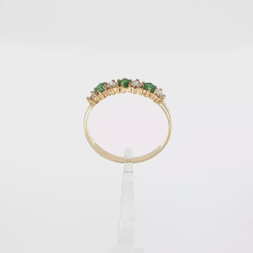 ANILLO CONQUILLO VERDE CON DIAMANTES