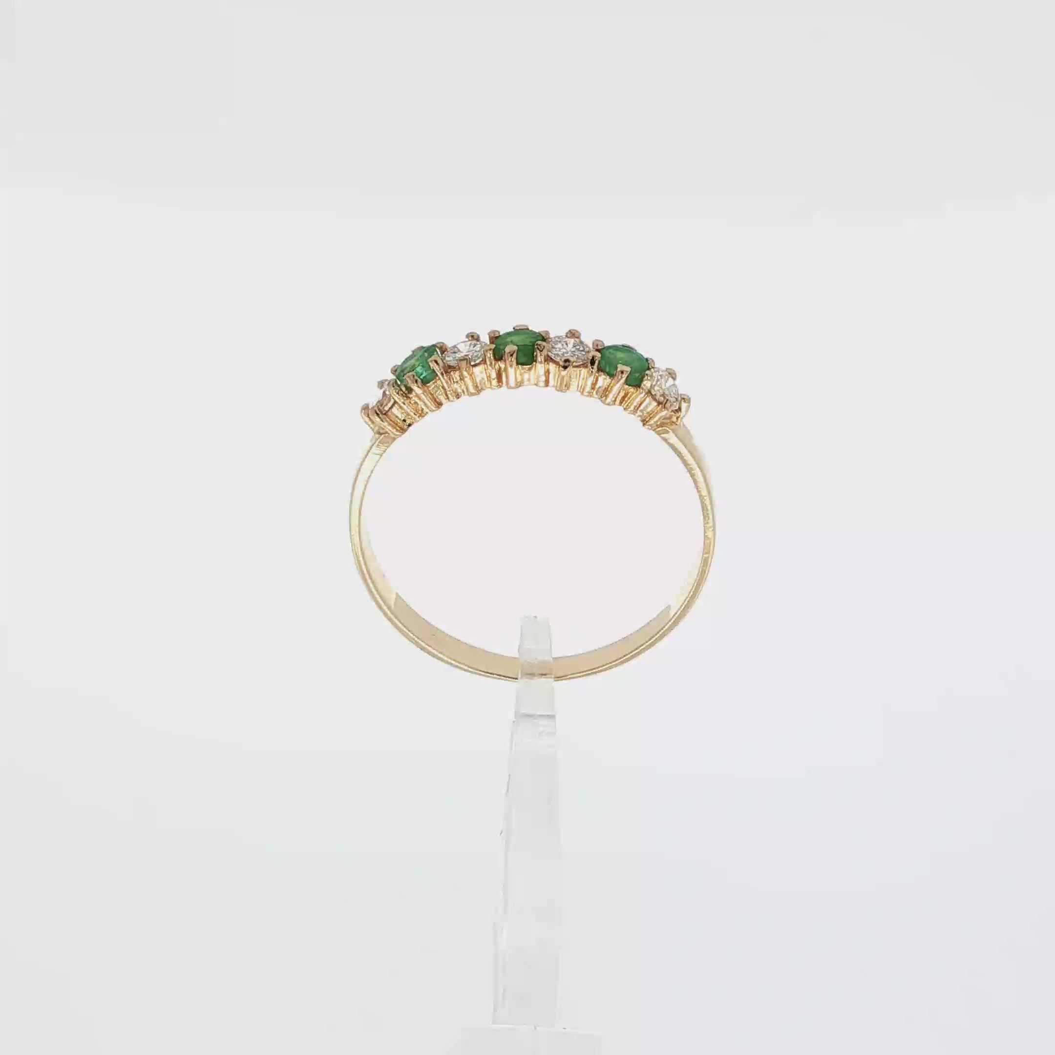 ANILLO CONQUILLO VERDE CON DIAMANTES