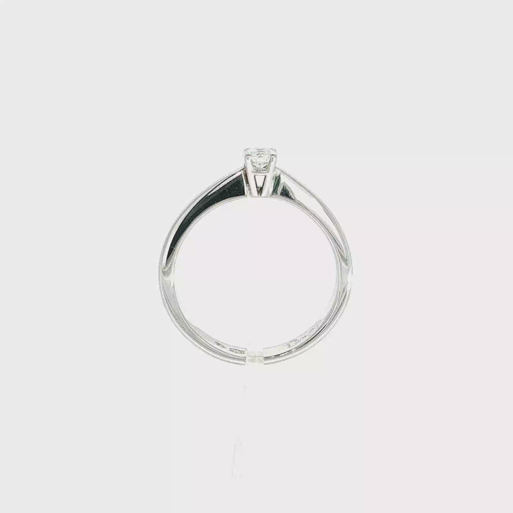 SOLITARIO DE ORO BLANCO CON DIAMANTE