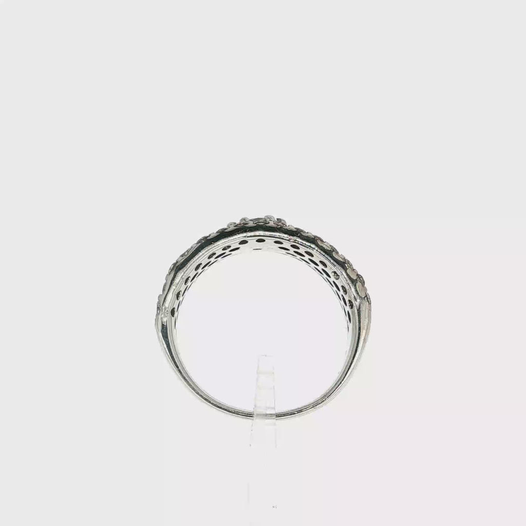 ANILLO CON DIAMANTES