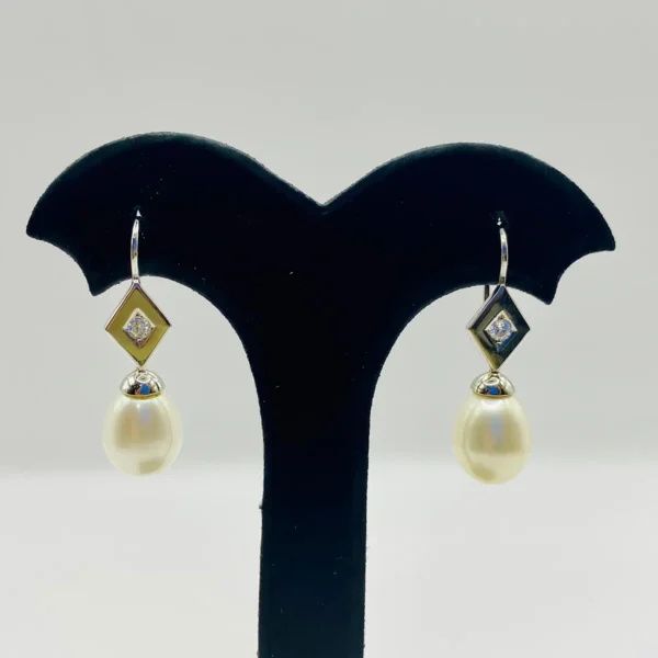 PENDIENTES ORO BLANCO CON PERLA Y BRILLANTE